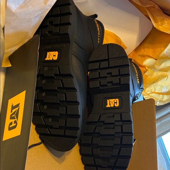 CAT Men’s Black Waterproof Steel Toe Work Boots - Picture 6 of 11